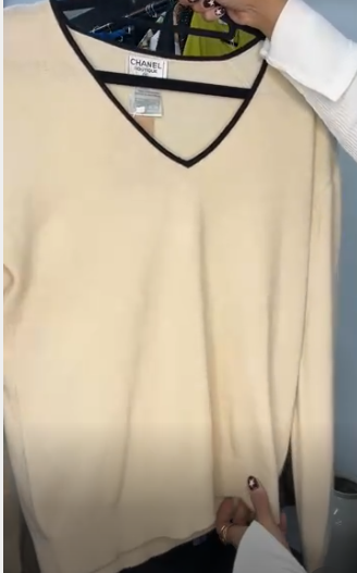 Chanel Cashmere V Neck Jumper ALL1181