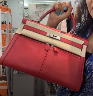 Hermes Lakis Kelly 32 Vermillon PHW #Q SYC1944