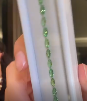 2.50ct Tsavorite Marquise Set THAIC1036
