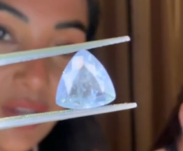 1.97ct Hackmanite Trillion - THAIC0438
