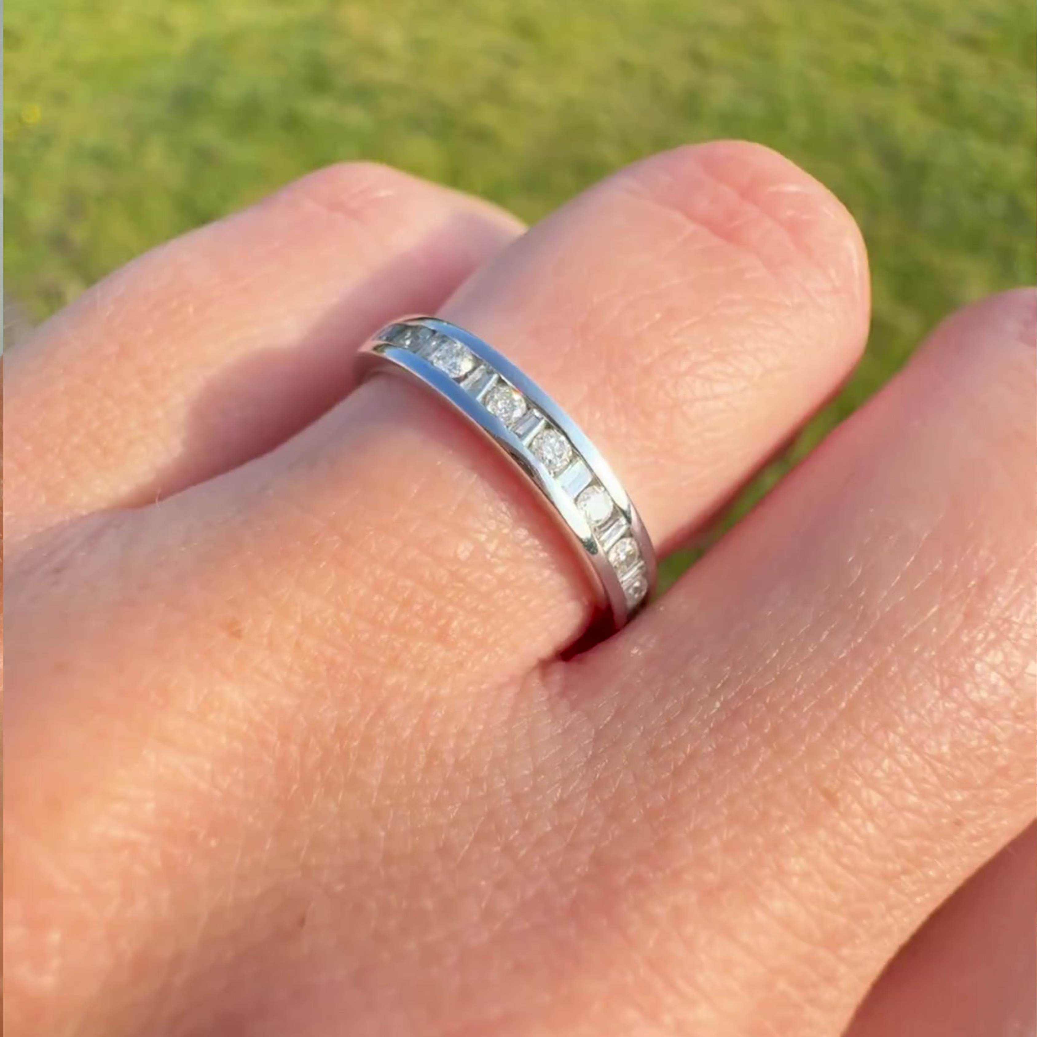 18ct White Gold 0.25ct Diamond Eternity Ring