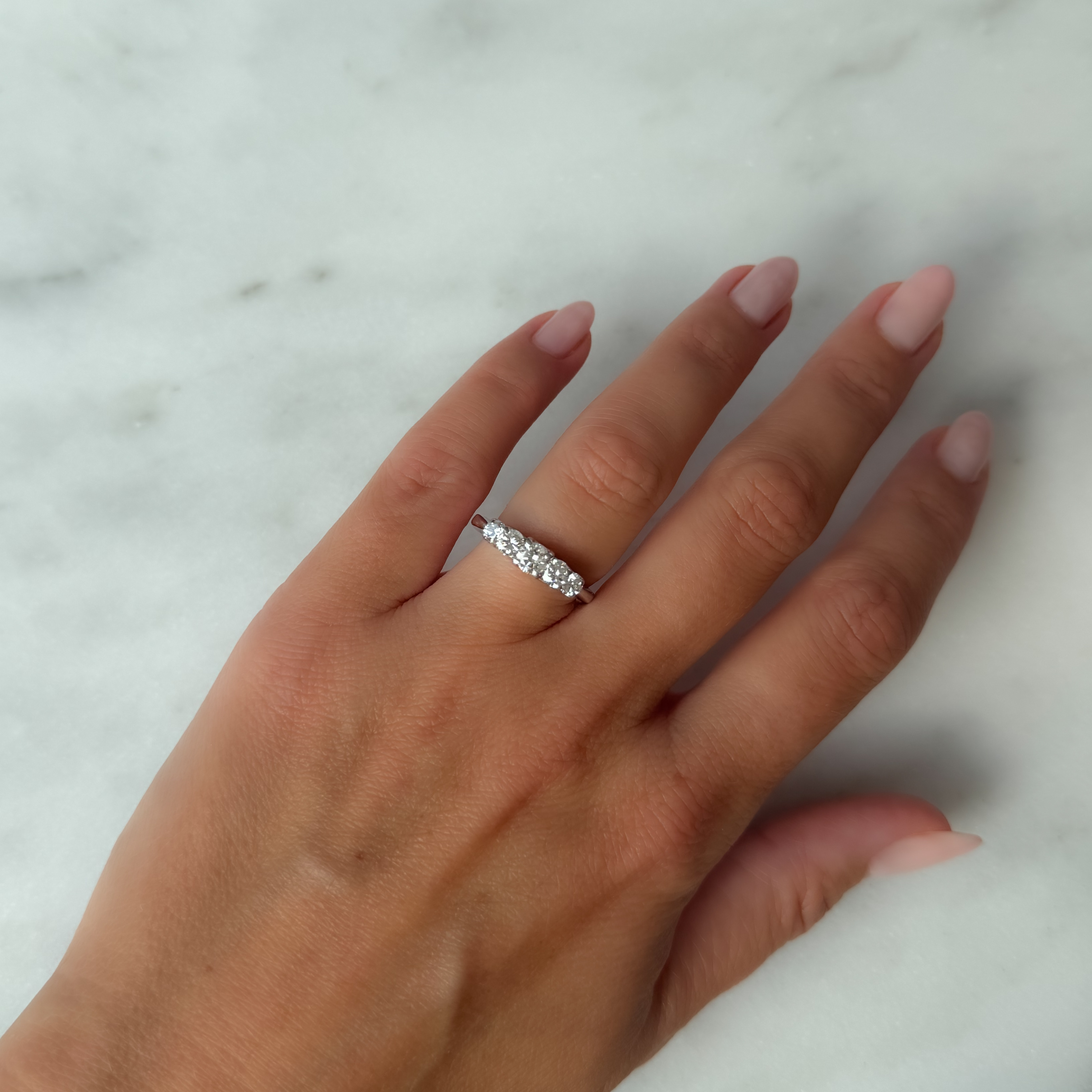 18ct White Gold 1ct Diamond 5 Stone Ring