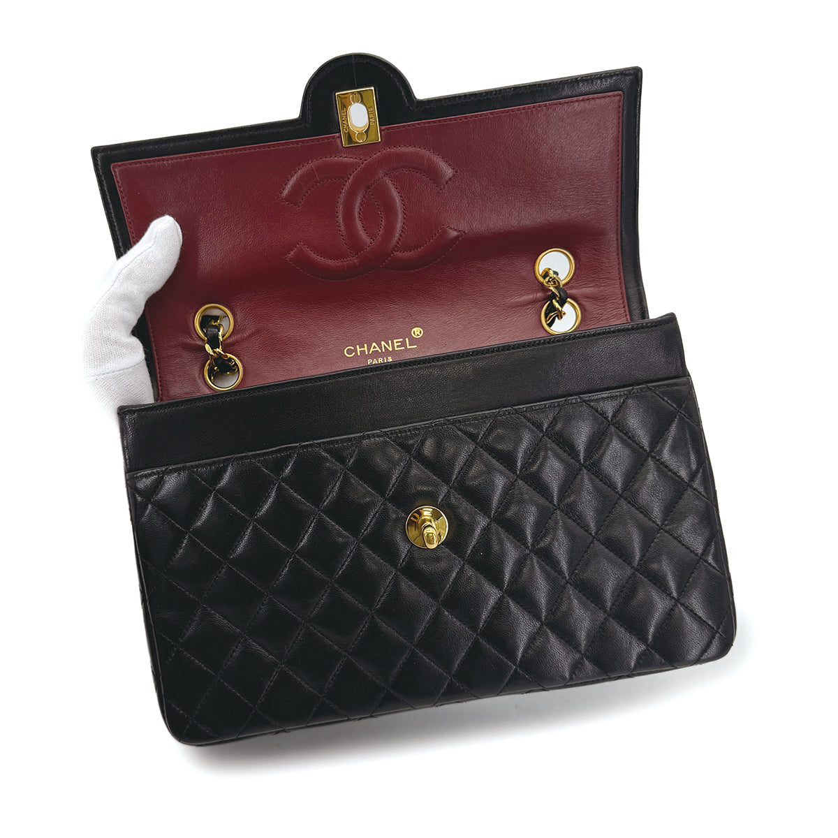 VINTAGE CHANEL MATELASSE CHAIN SHOULDER BAG BLACK LAMB SKIN GOLD HARDWARE 90317008