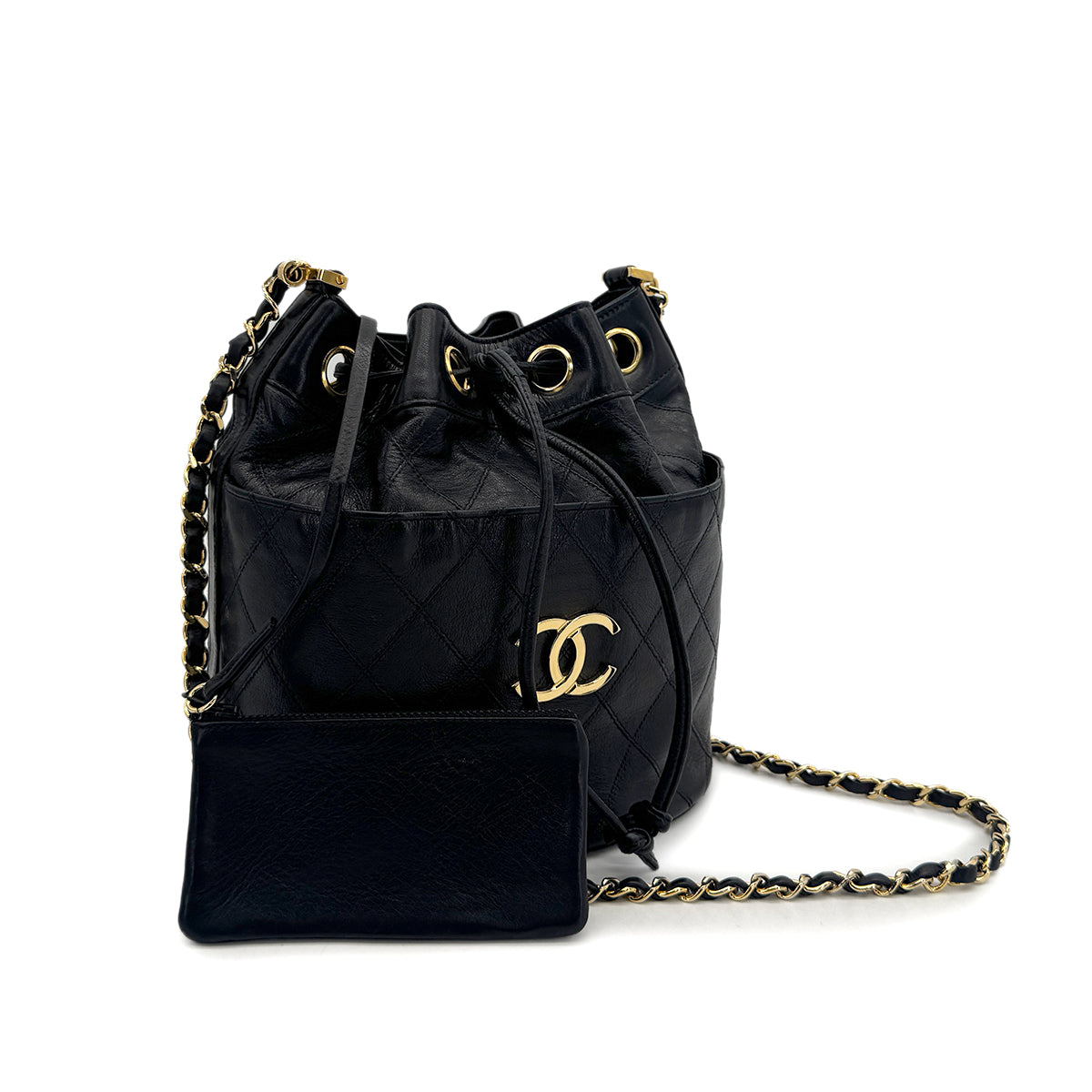 VINTAGE CHANEL BICOLORE DRAWSTRING CHAIN SHOULDER BAG BLACK LAMB SKIN GOLD HARDWARE 90319931