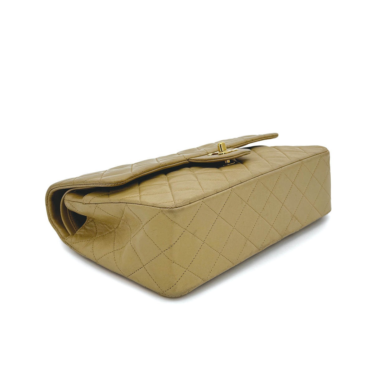VINTAGE CHANEL CLASSIC FLAP MEDIUM CHAIN SHOULDER BAG BEIGE LAMB SKIN GOLD HARDWARE 90309819