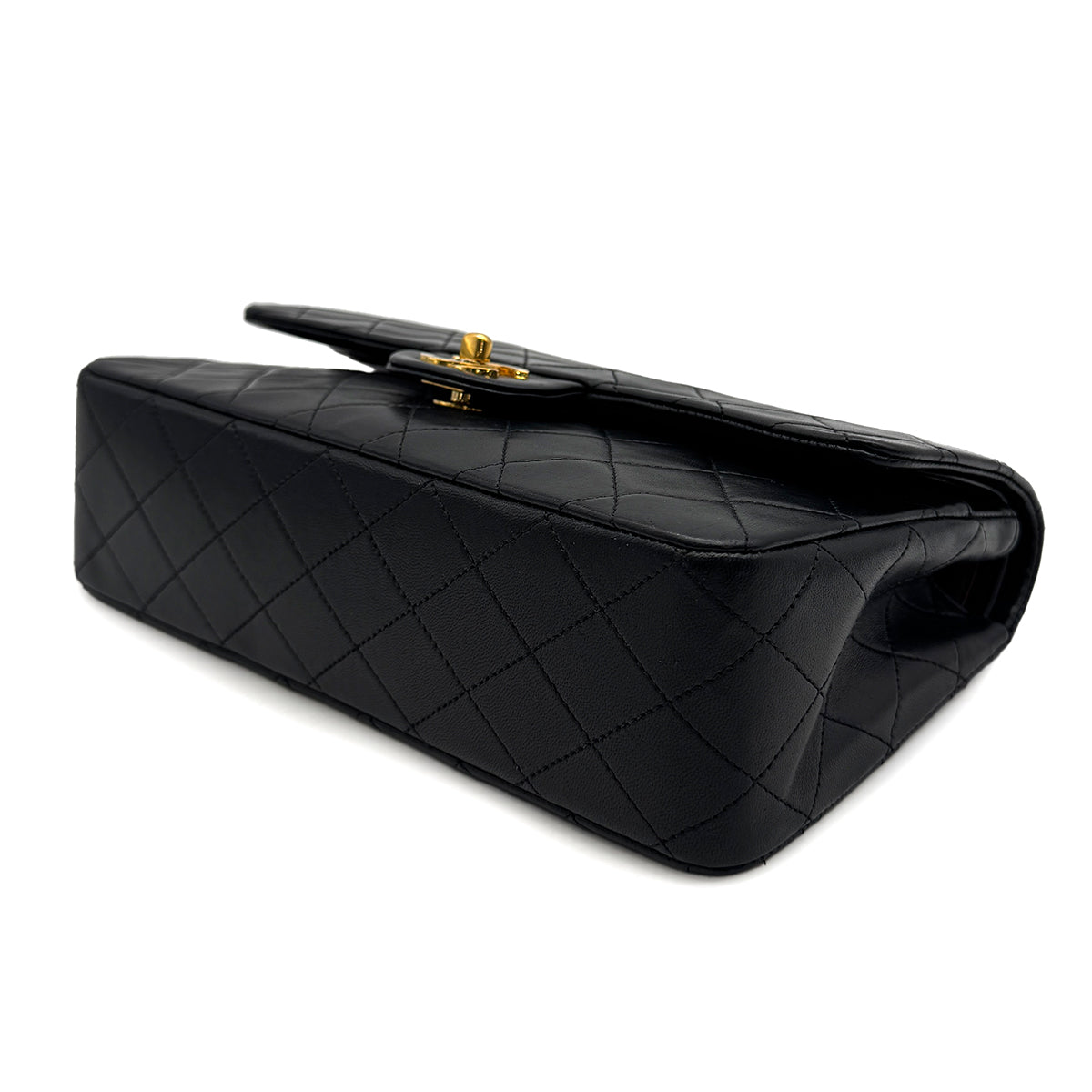 VINTAGE CHANEL CLASSIC FLAP MEDIUM CHAIN SHOULDER BAG BLACK LAMB SKIN GOLD HARDWARE 90329237
