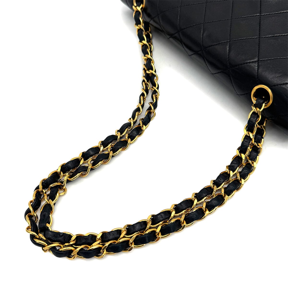 VINTAGE CHANEL CLASSIC FLAP MEDIUM CHAIN SHOULDER BAG BLACK LAMB SKIN GOLD HARDWARE 90319925