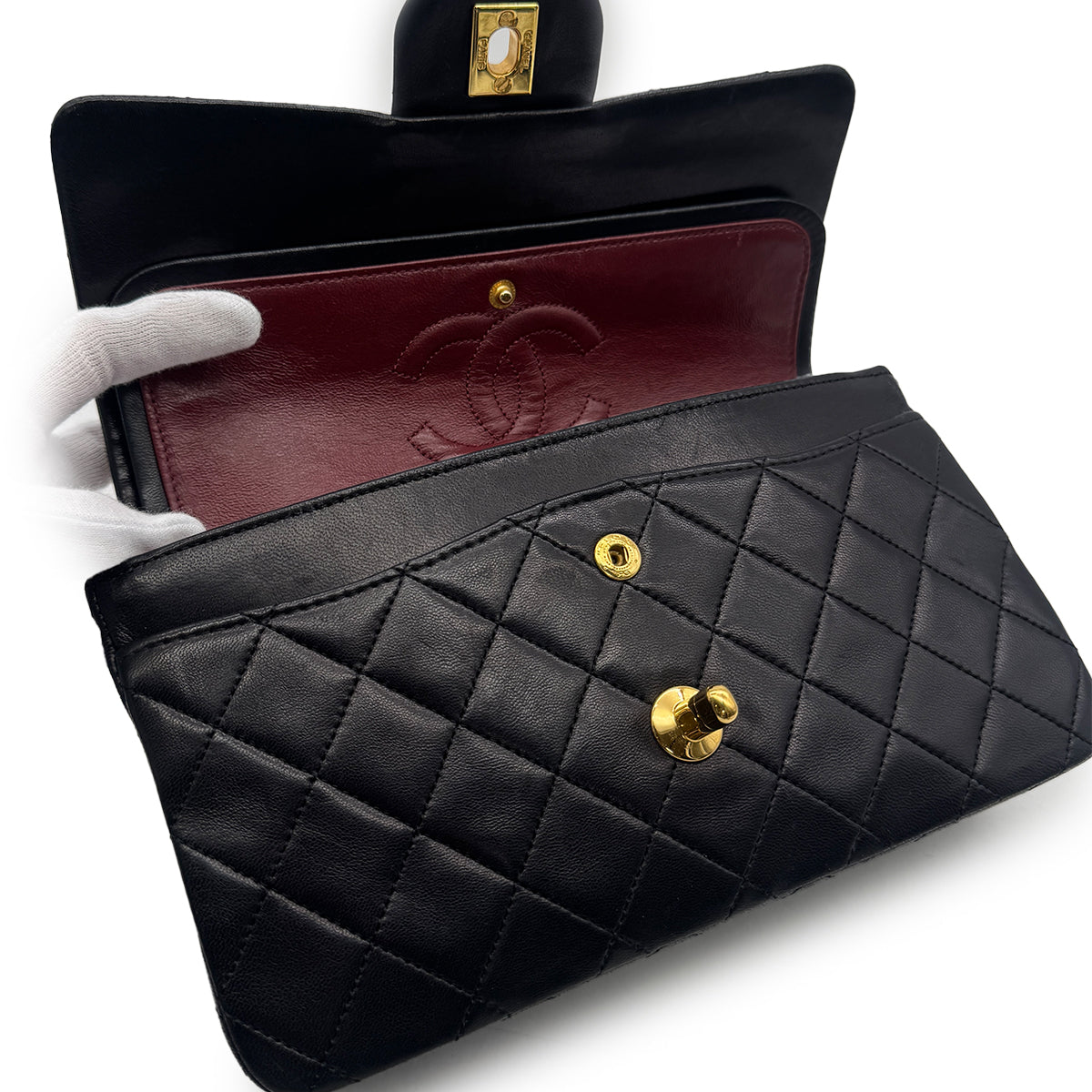 VINTAGE CHANEL CLASSIC FLAP SMALL CHAIN SHOULDER BAG BLACK LAMB SKIN GOLD HARDWARE 90326208
