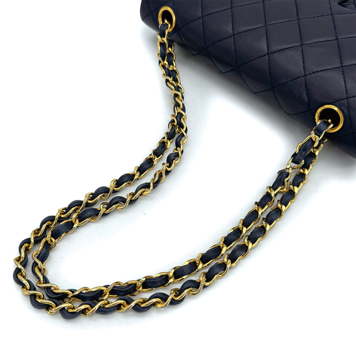 VINTAGE CHANEL CLASSIC FLAP SMALL CHAIN SHOULDER BAG NAVY LAMB SKIN GOLD HARDWARE 90311043