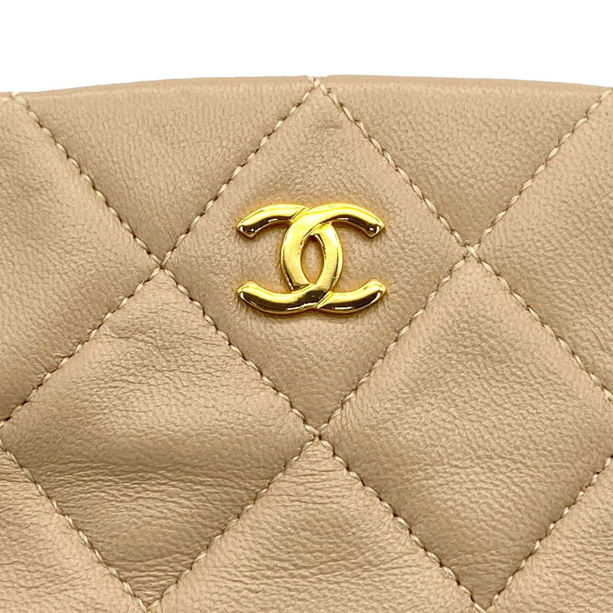 VINTAGE CHANEL COCOMARK MATELASSE CHAIN SHOULDER BAG BEIGE LAMB SKIN GOLD HARDWARE 90326209