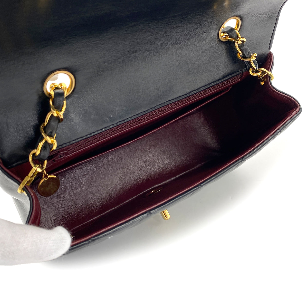 VINTAGE CHANEL DIANA SMALL CHAIN SHOULDER BAG BLACK LAMB SKIN GOLD HARDWARE 90317884