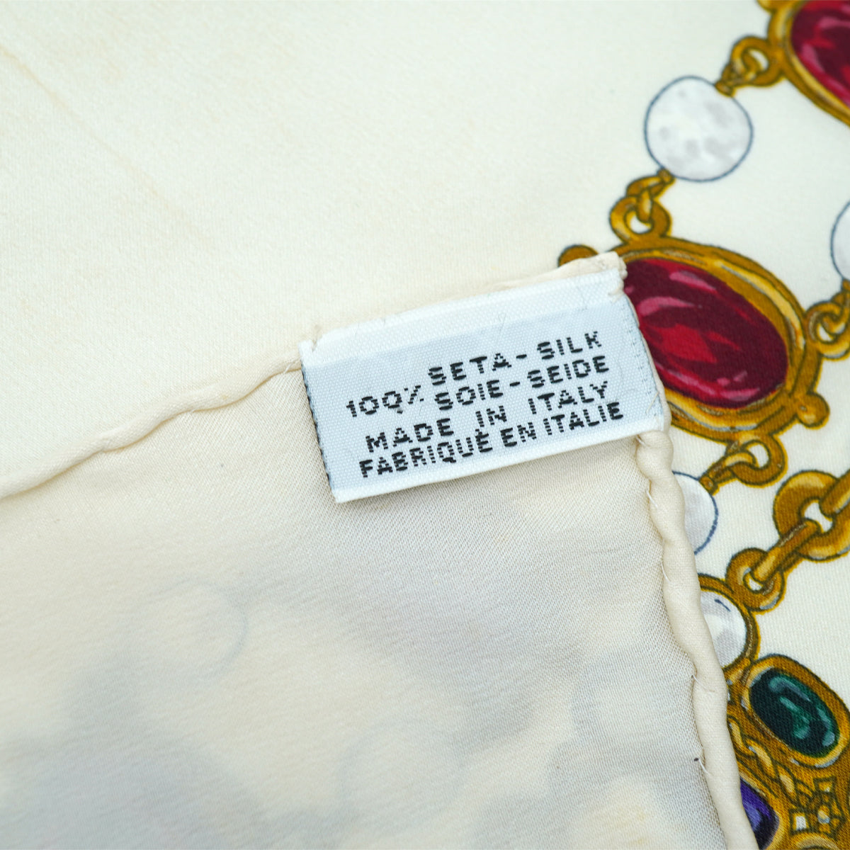 VINTAGE CHANEL JEWELRY PATTERN SCARF WHITE SILK 90326787