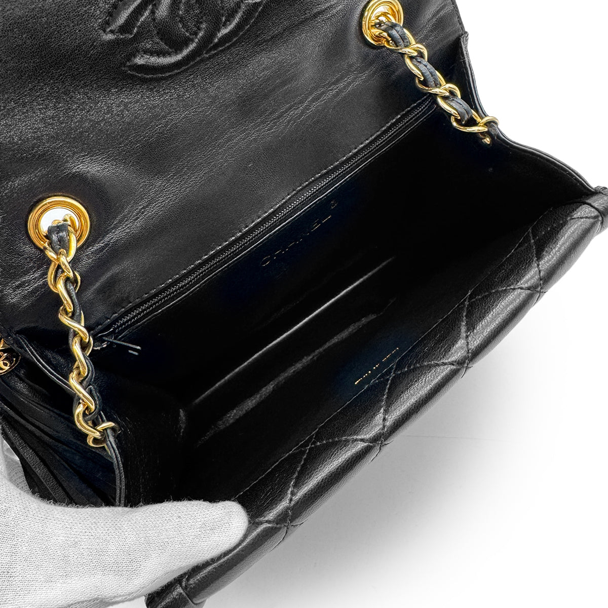 VINTAGE CHANEL MATELASSE FRINGE CHAIN SHOULDER BAG BLACK LAMB SKIN GOLD HARDWARE 90318626