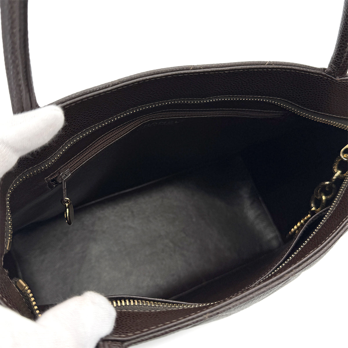 VINTAGE CHANEL MEDALLION MATELLASSE TOTE BAG BROWN CAVIAR SKIN GOLD HARDWARE 90319125