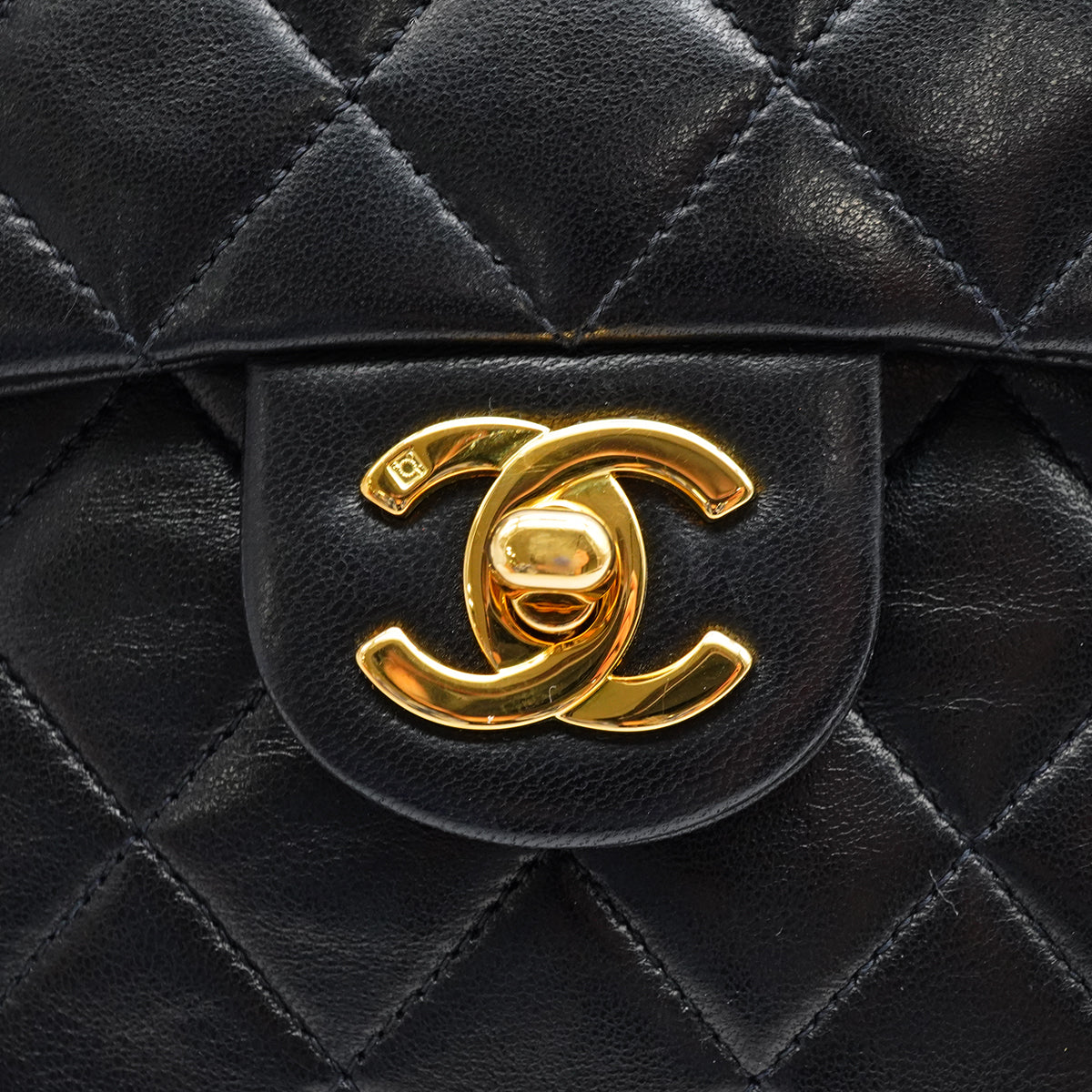 VINTAGE CHANEL MINI SQUARE 17 CHAIN SHOULDER BAG BLACK LAMB SKIN GOLD HARDWARE 90338885
