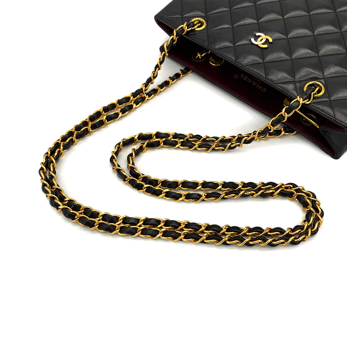 VINTAGE CHANEL PARIS LIMITED EDITION MATELASSE CHAIN SHOULDER BAG BLACK LAMB SKIN GOLD HARDWARE 90324825
