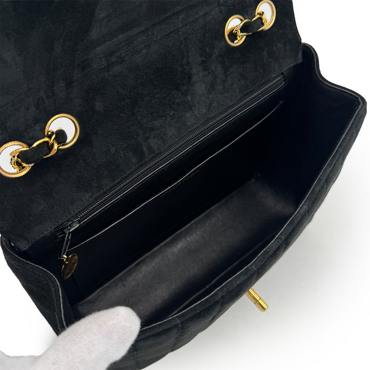 VINTAGE CHANEL V STITCH CHAIN SHOULDER BAG BLACK SUEDE GOLD HARDWARE 90317296
