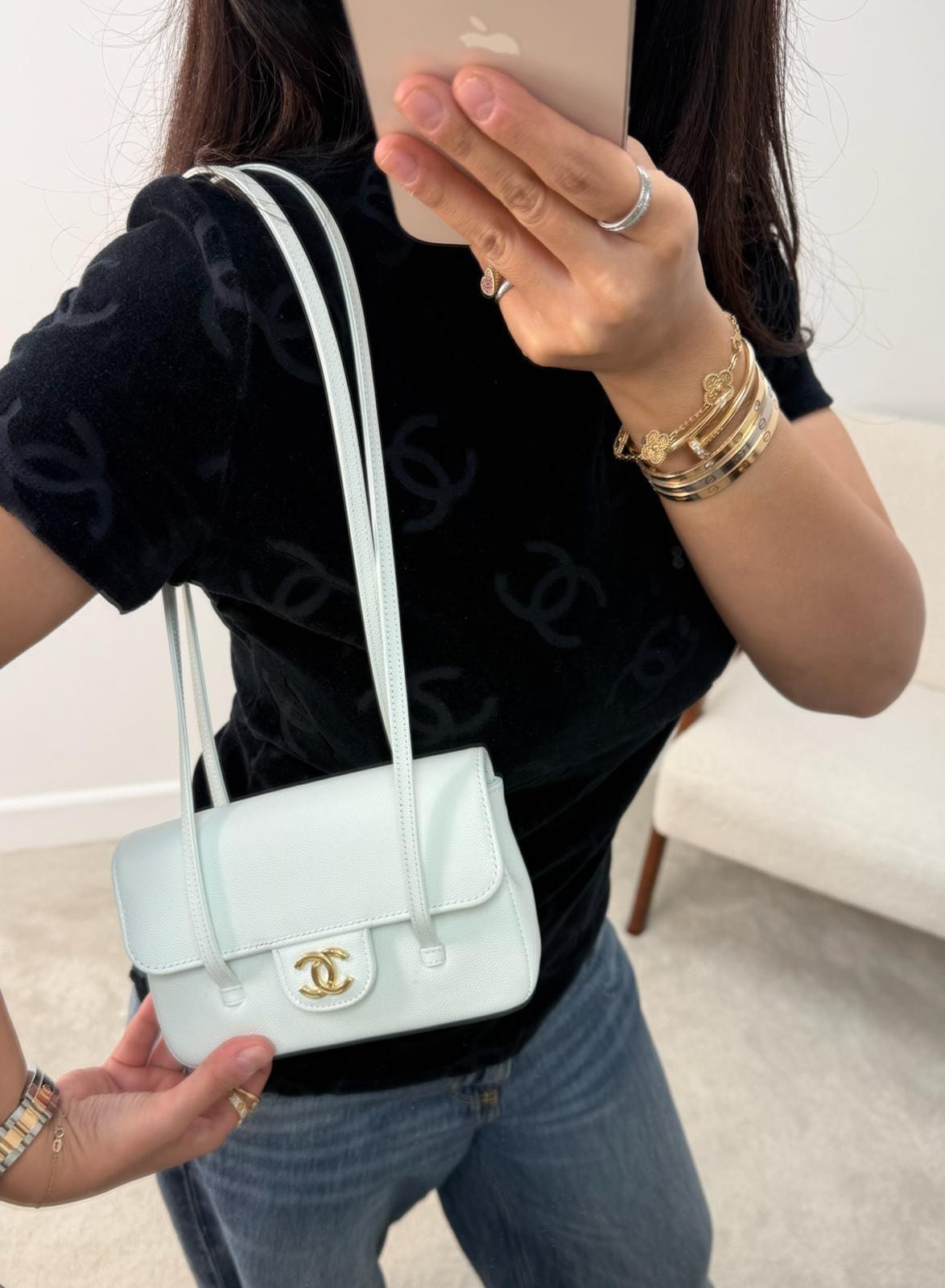 *LONDON LOCATED* CHANEL 26 MINI FLAP BAG LIGHT GREEN Grained Shiny Calfskin with Gold-Tone Metal