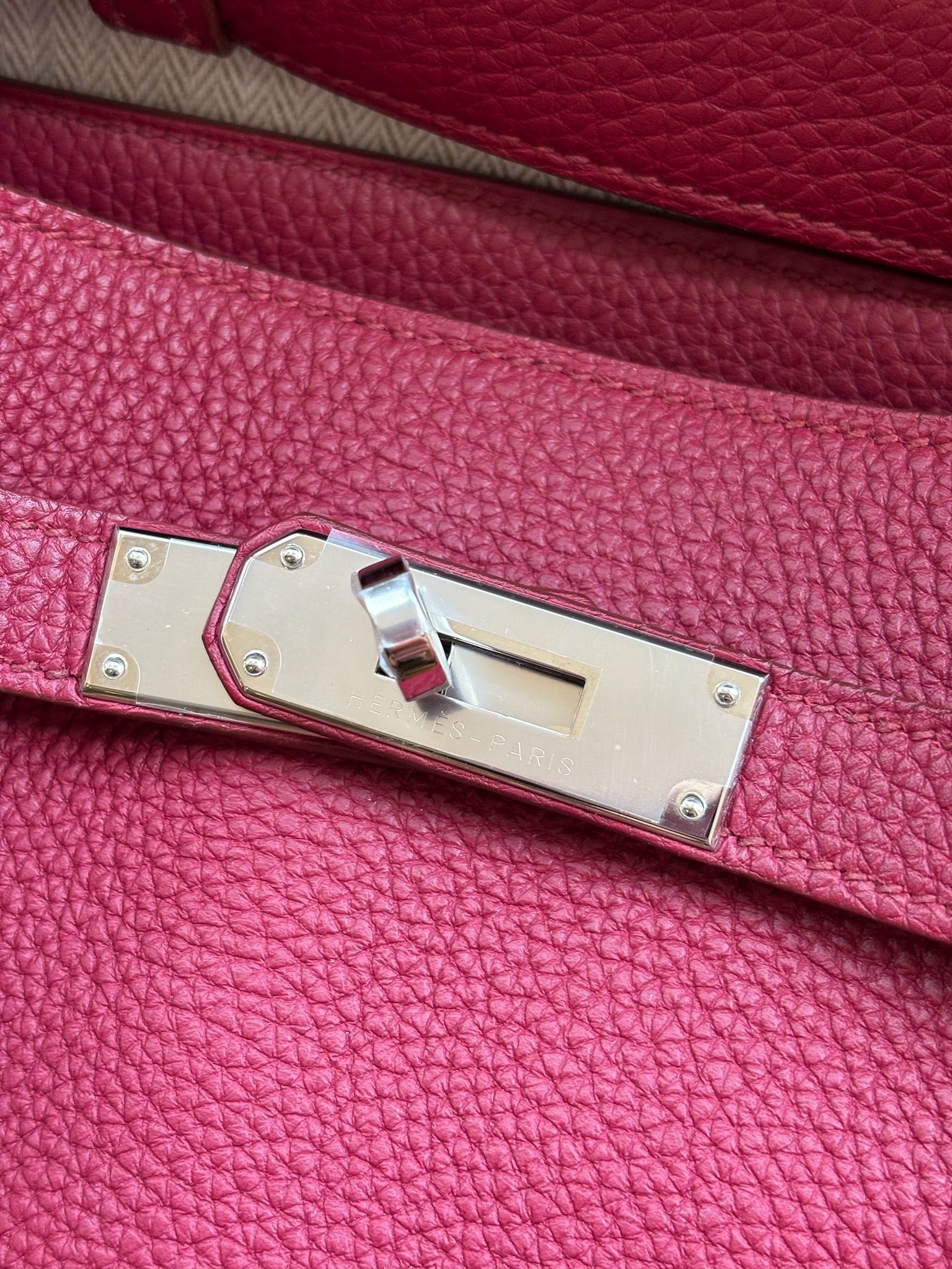 Hermes So Kelly 22 X stamp Rubis ALTC0771