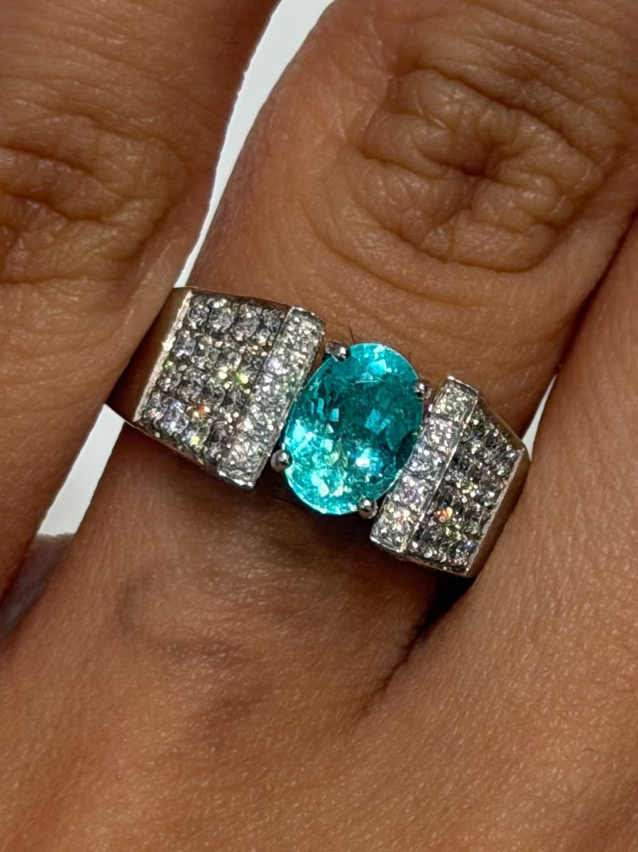 #13 Ring in 18K - Paraiba Tourmaline 1.104 + D0.60 (GIA / Mozambique) 3761 JJC1373