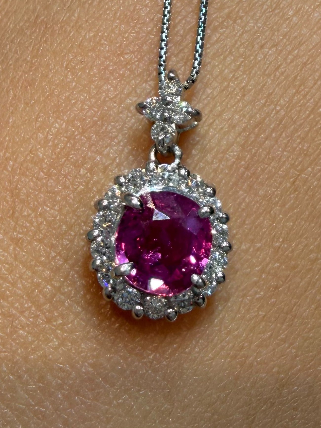 44cm Necklace in Pt900/850 - Pink Sapphire 1.007 NH + D0.30 8715 JJC1357