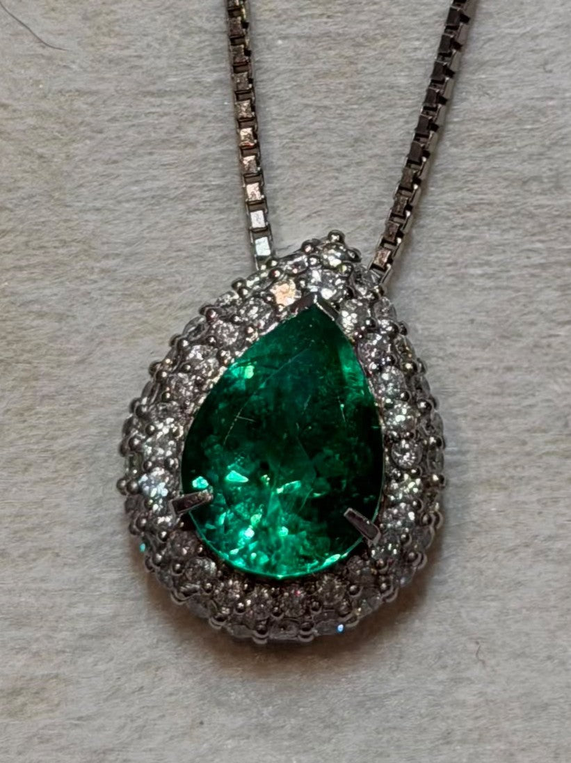 40cm Necklace in Pt900/850 - Colombia Emerald F1 3.65 + D0.73 6101 JJC1363