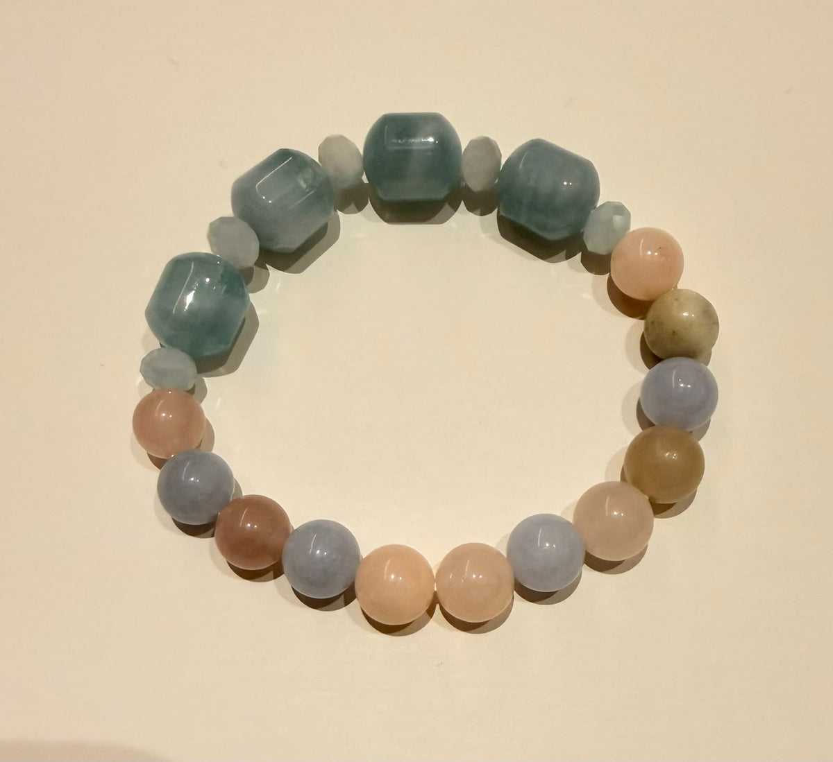 Aquamarine and Beryl Bead Bracelet HKDXB0017