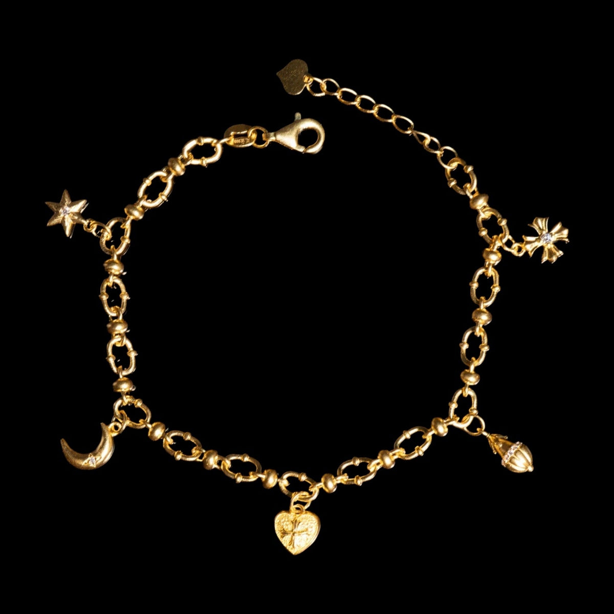 24K Gold Charm Bracelet with 0.072ct White Diamond Detail