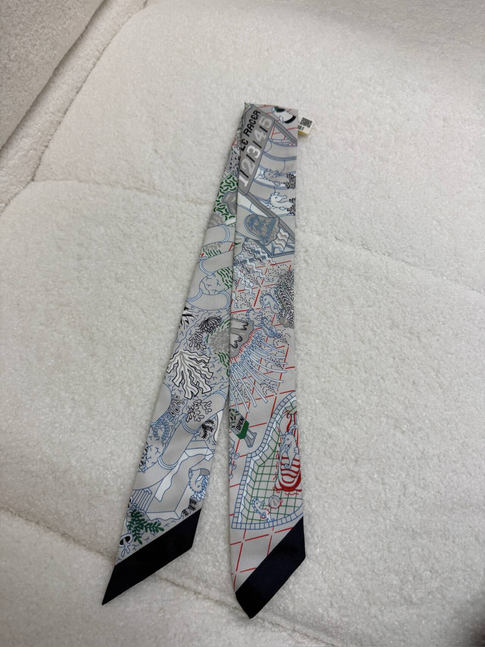 Hermès Twilly Scarf - Pearl Grey Geometric Collage