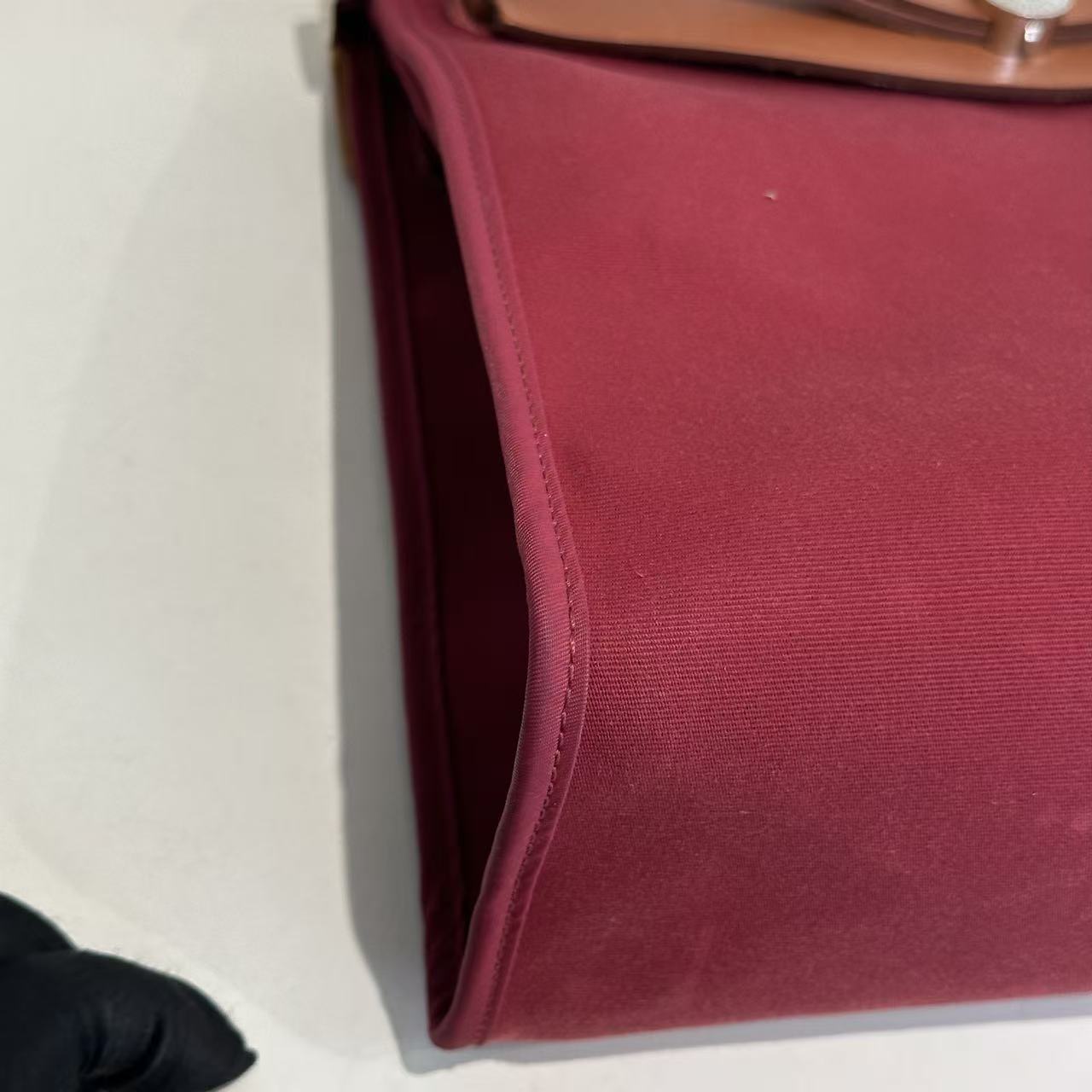 Hermès Herbag 31 Two-Tone Convertible Bag - Burgundy & Tan