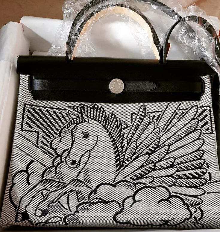 Hermès Limited Edition Herbag Pegasus 39 Ecru in Toile Palladium hardware SYC192JY