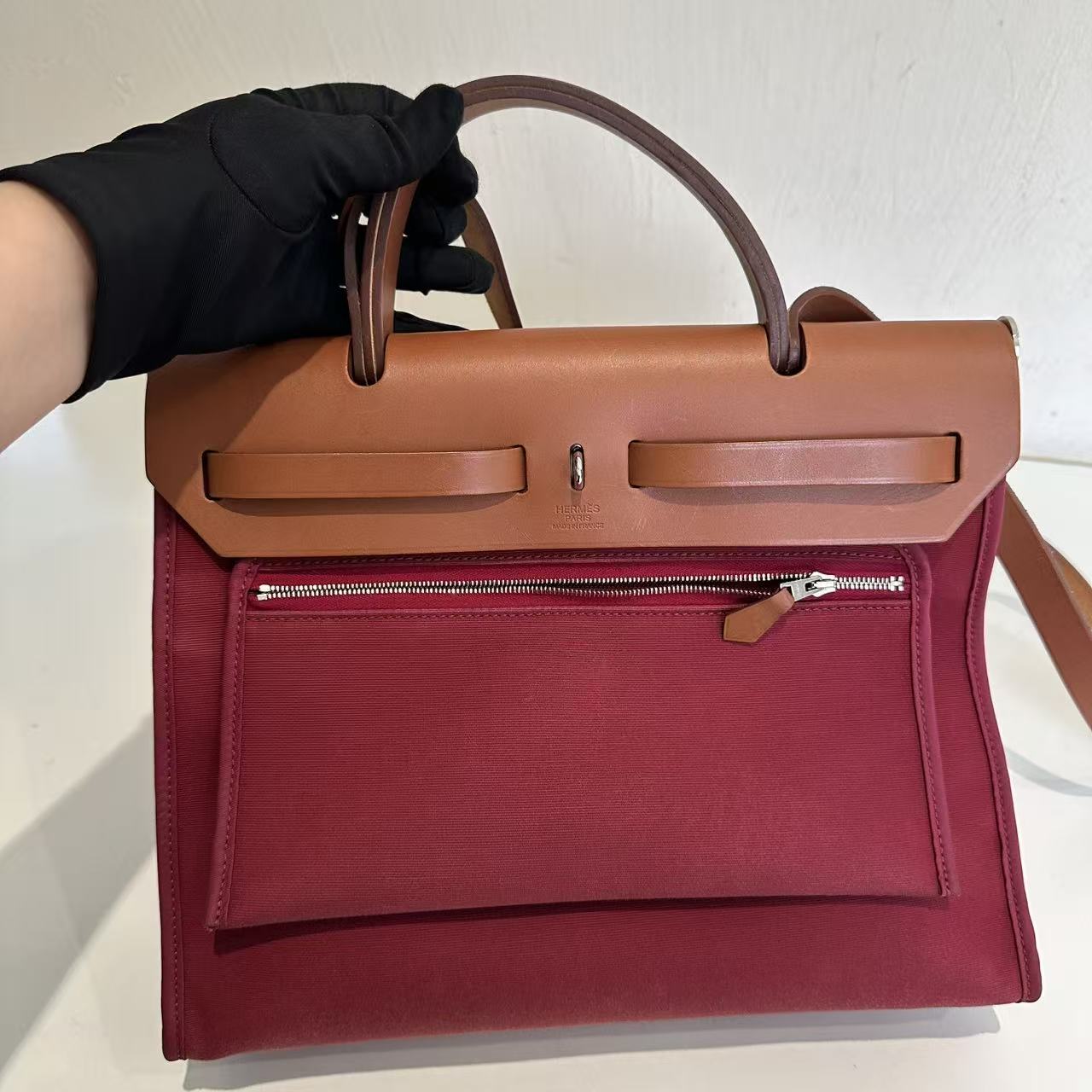 Hermès Herbag 31 Two-Tone Convertible Bag - Burgundy & Tan
