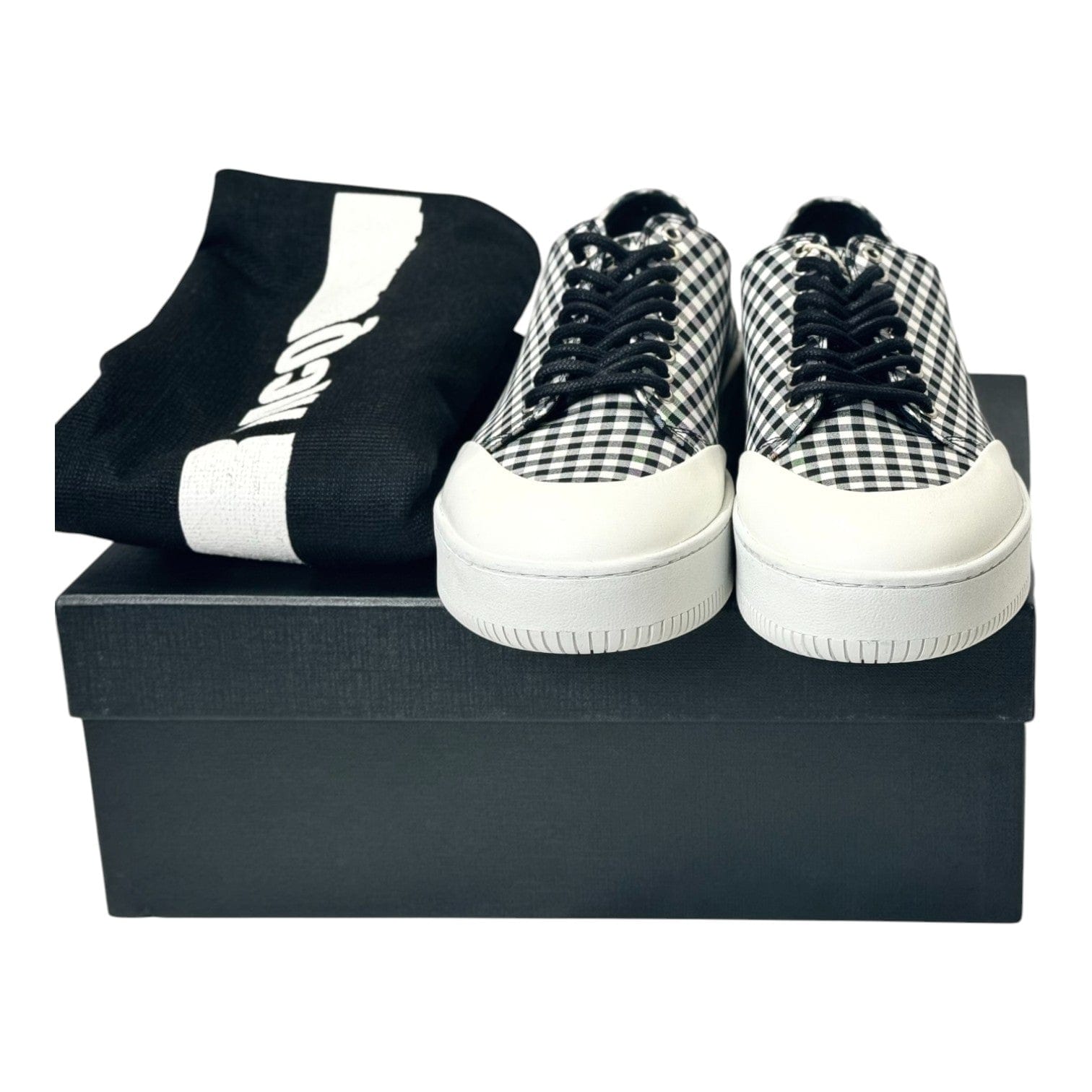 Alexander McQueen Alexander McQueen Checkerboard Black and White Trainers #39