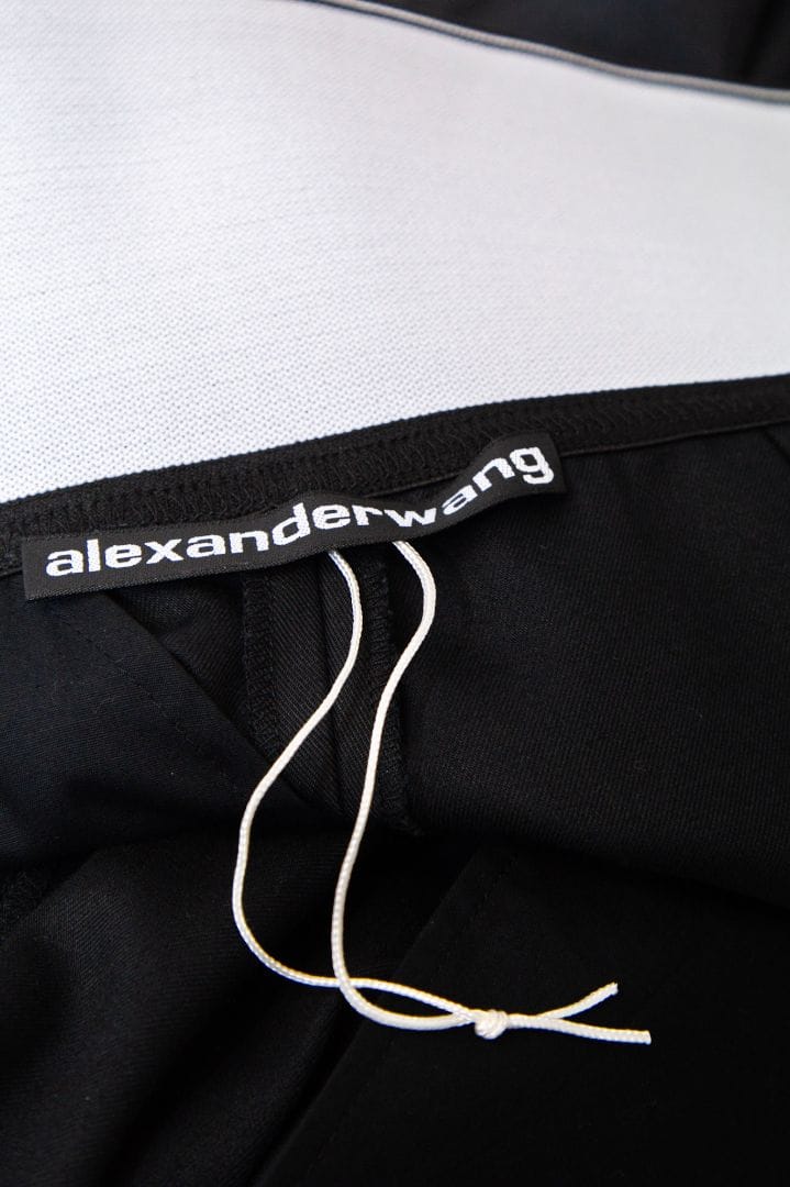 Alexander Wang Alexander Wang Logo High Waisted Shorts Black/ White 8