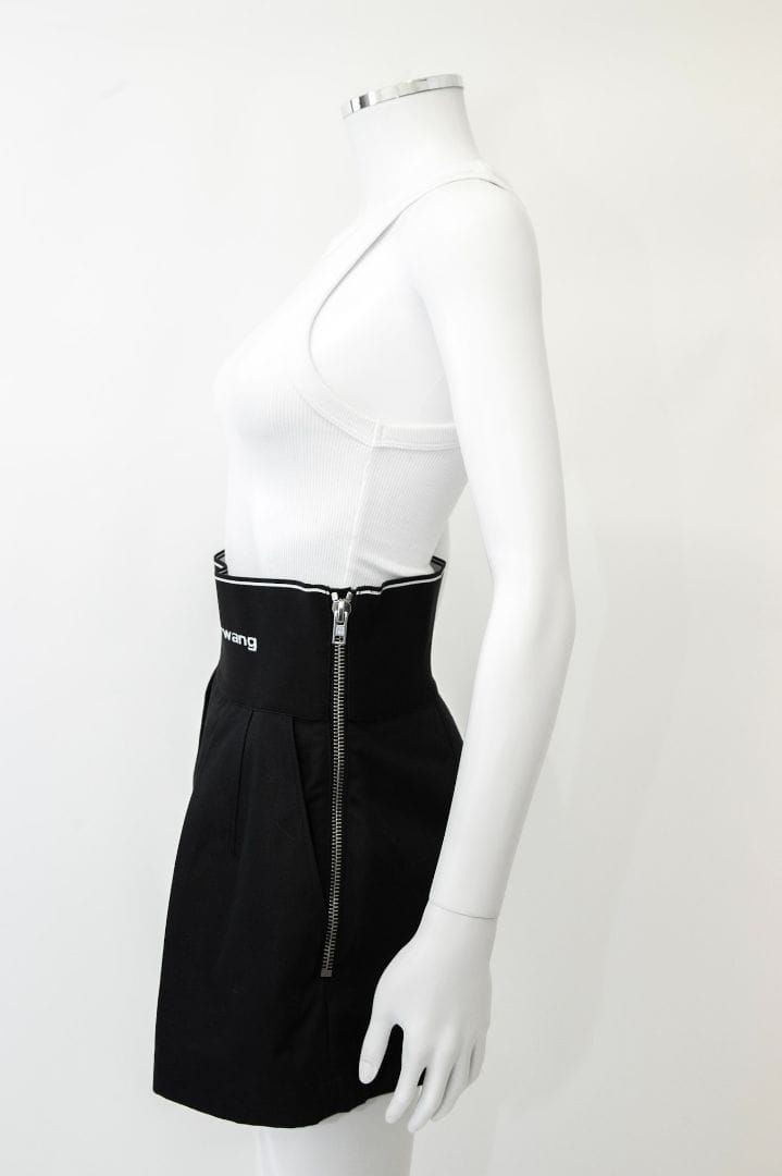 Alexander Wang Alexander Wang Logo High Waisted Shorts Black/ White 8