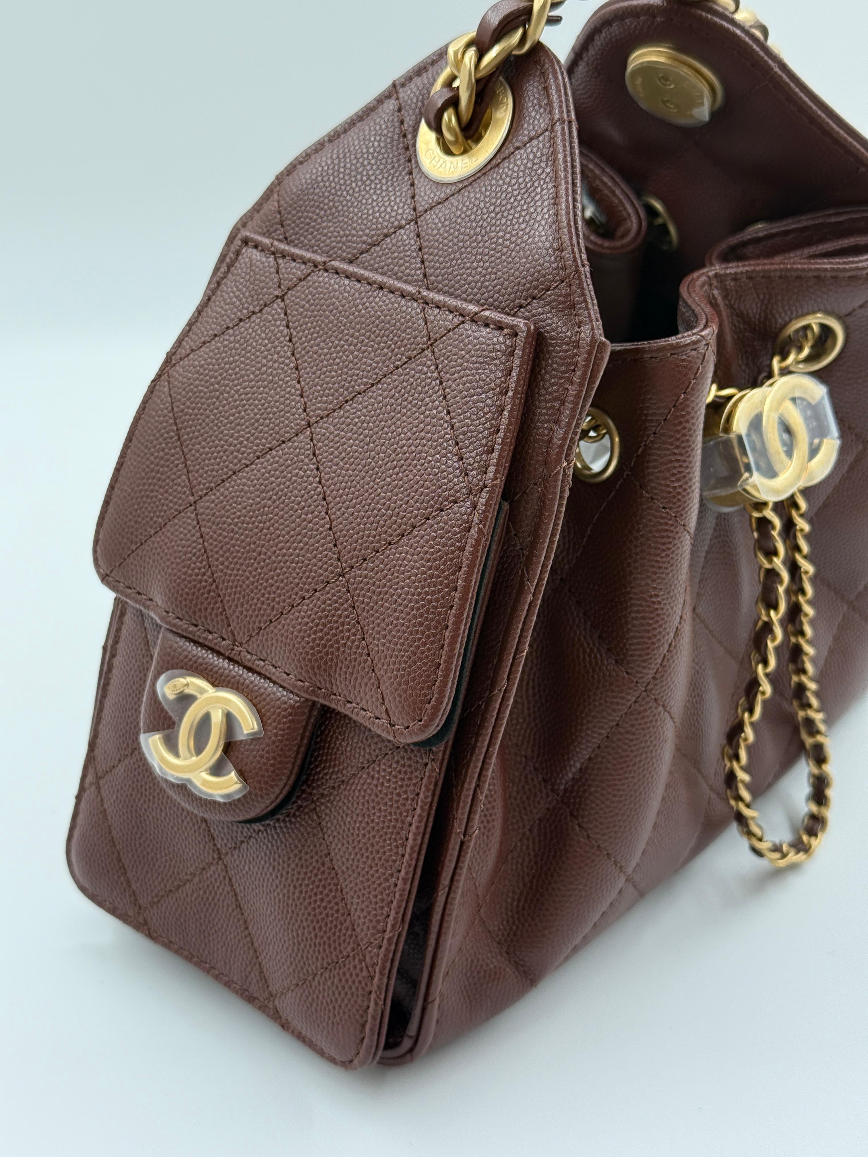 Aureon Group Limited *LONDON LOCATED* CHANEL 25 MINI HANDBAG BROWN Grained Shiny Calfskin with Gold-Tone Metal