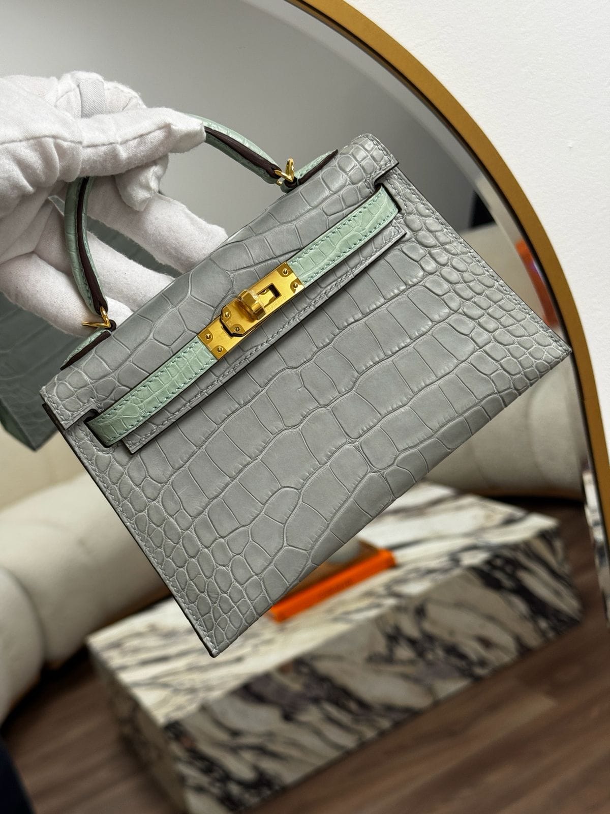 Aureon Group Limited *ON HOLD*LONDON LOCATED* HERMÈS MINI KELLY II 20CM HSS SPECIAL ORDER VERT D'EAU & GRIS PERLE Matte Alligator Leather Gold Hardware