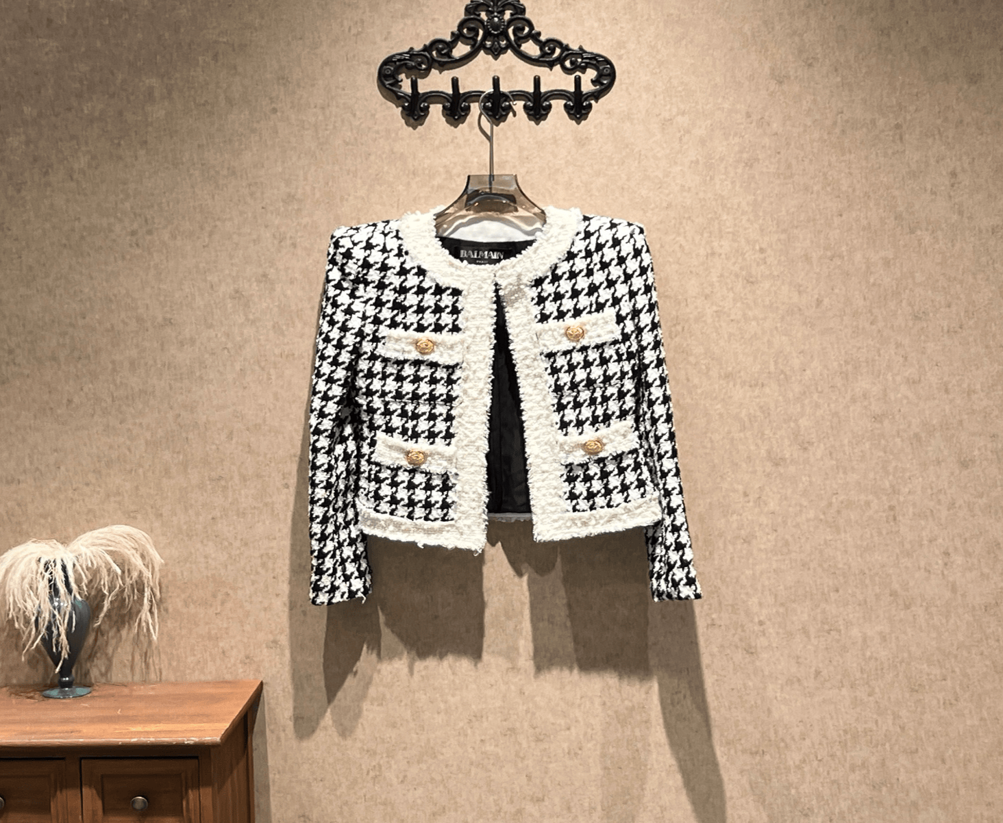 Balmain Balmain Black and White Houndstooth Tweed Jacket with Gold Buttons / Size 38 / 99% New / 42506 SGC42506