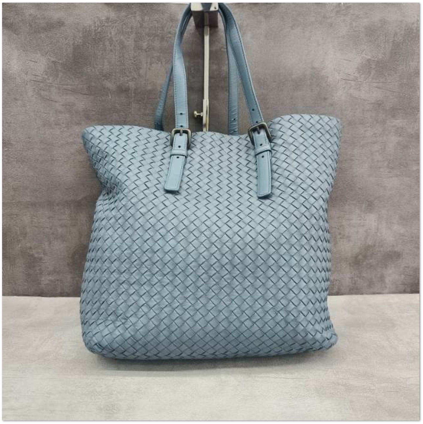 Bottega Veneta Bottega Veneta Intrecciato Tote with Adjustable Straps C19494174704