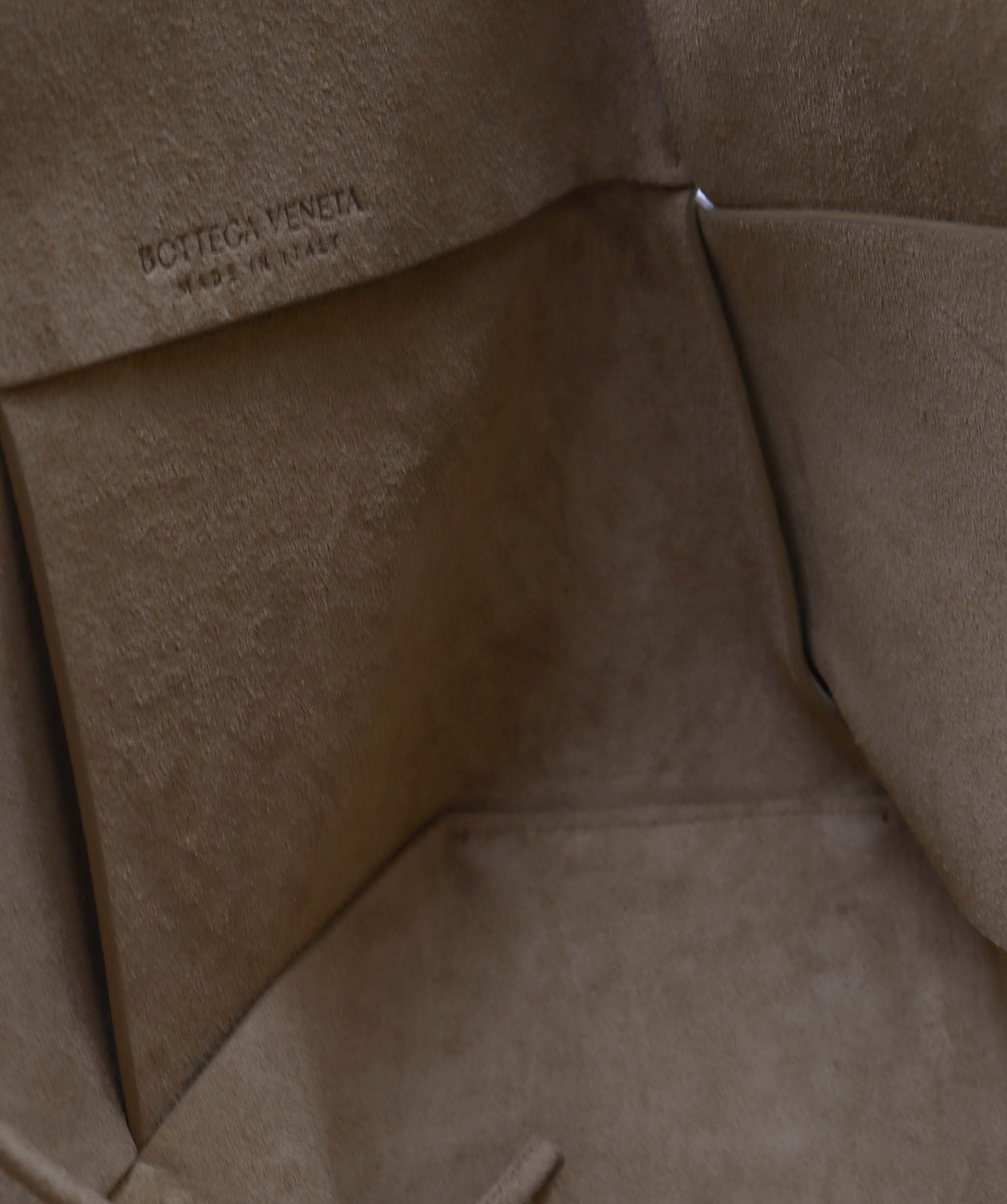 Bottega Veneta Bottega Veneta Tote Bag Cream WB6834 DXBS2657