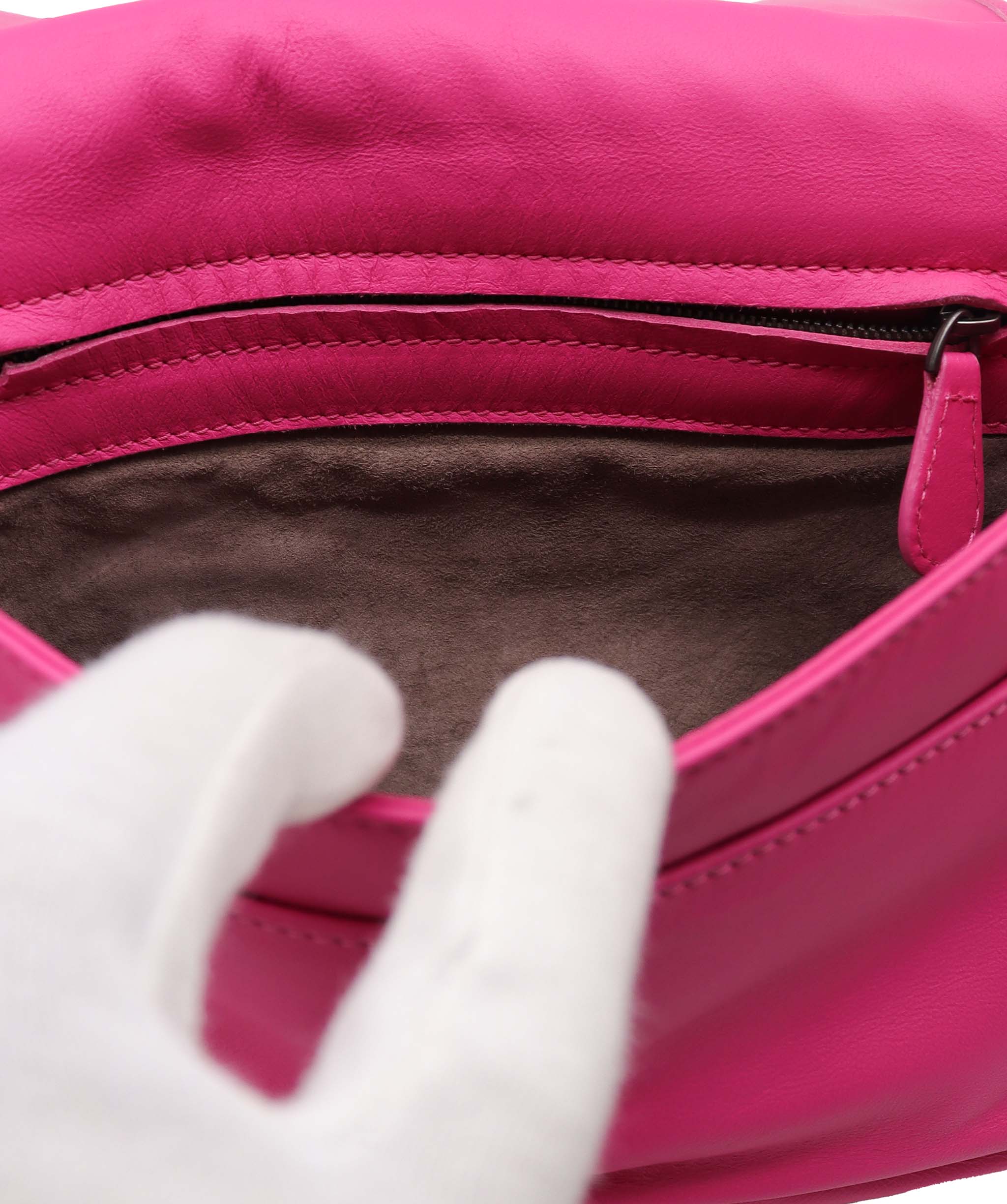 Bottega Veneta BOTTEGAVENETA INTRECCIATO Shoulder Bag pink WS6990 DXBS1426