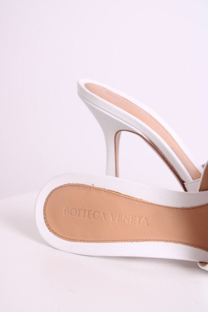 Bottega Veneta Bottega Veneta Stretch Leather Mule Heels White 37