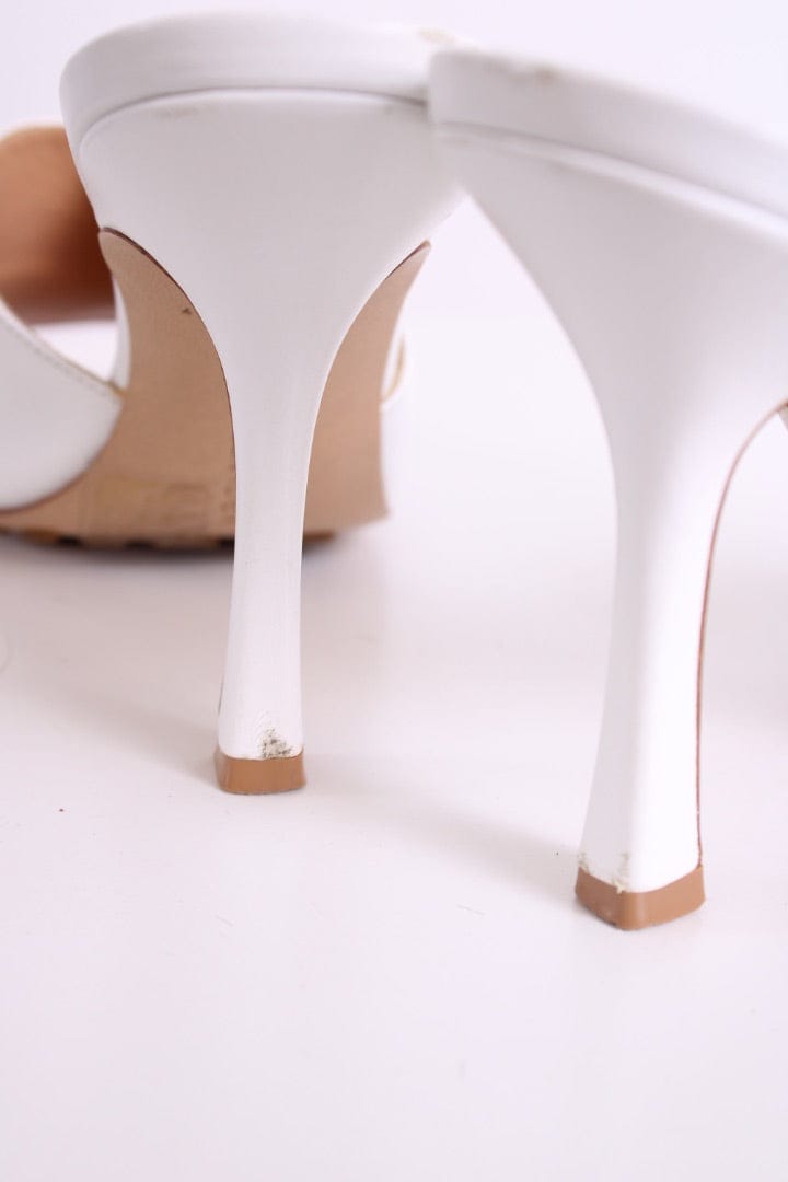 Bottega Veneta Bottega Veneta Stretch Leather Mule Heels White 37