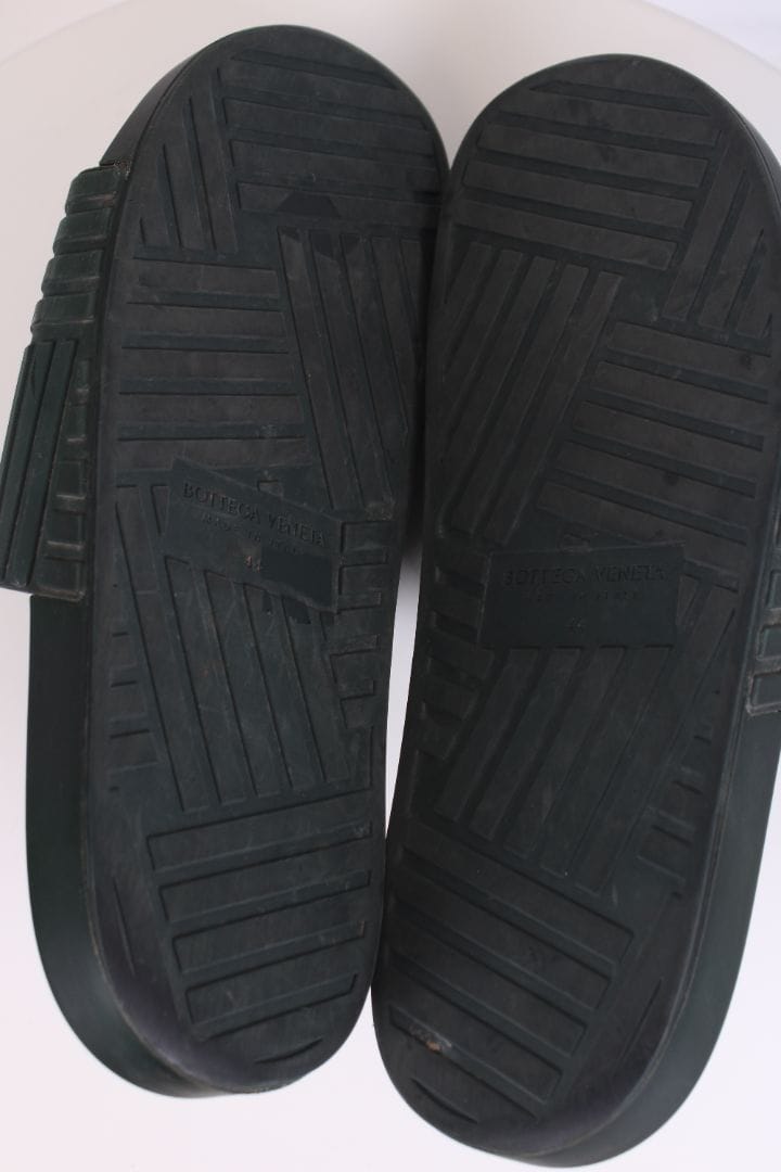Bottega Veneta Bottega Veneta Sliders Green 10