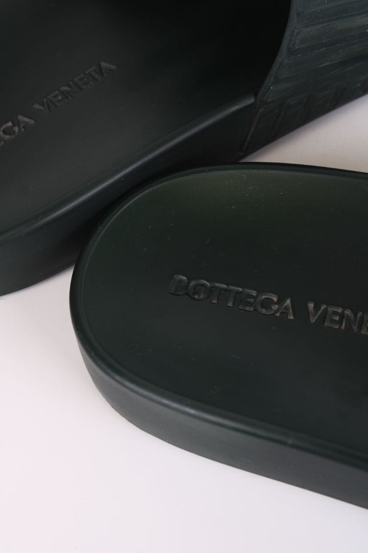 Bottega Veneta Bottega Veneta Sliders Green 10