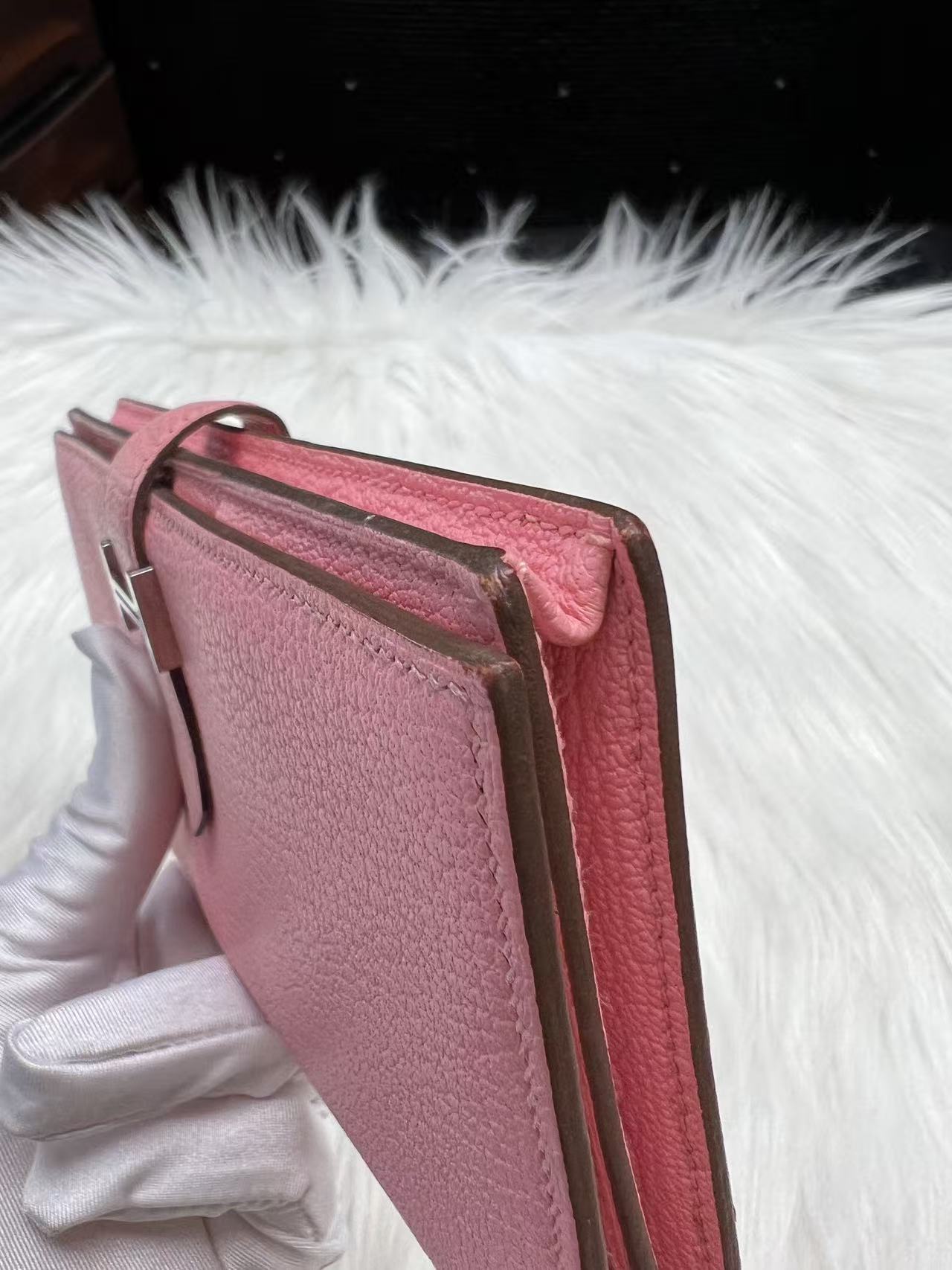 Hermès bearn3Q Premium Leather Bifold Wallet - Sakura Pink
