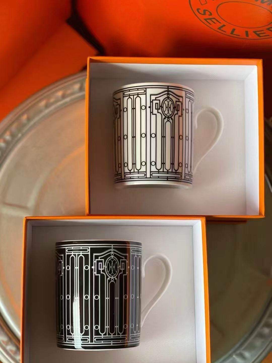 Hermès Porcelain Mug Set (2 Pieces)