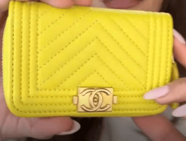 Chanel C26030896 Chanel Boy Chanel Coi Yellow Caviar