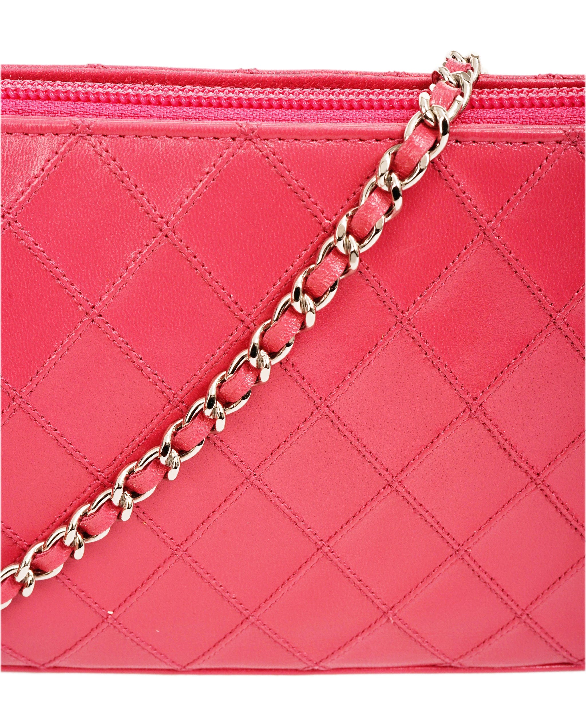 Chanel CHANEL Bicolore Chain Accessory Pouch Lamb Skin Pink CC DBXS1767