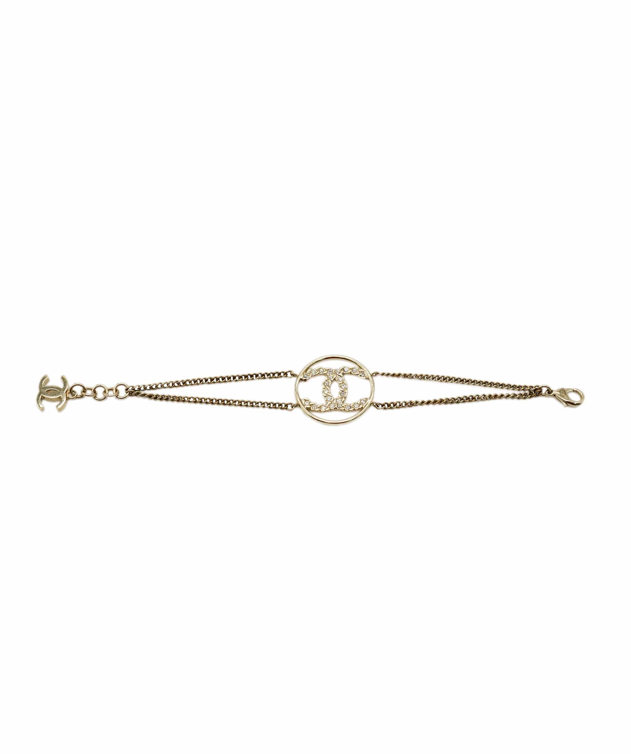 Chanel Chanel CC rhinestone gold bracelet ABL0050